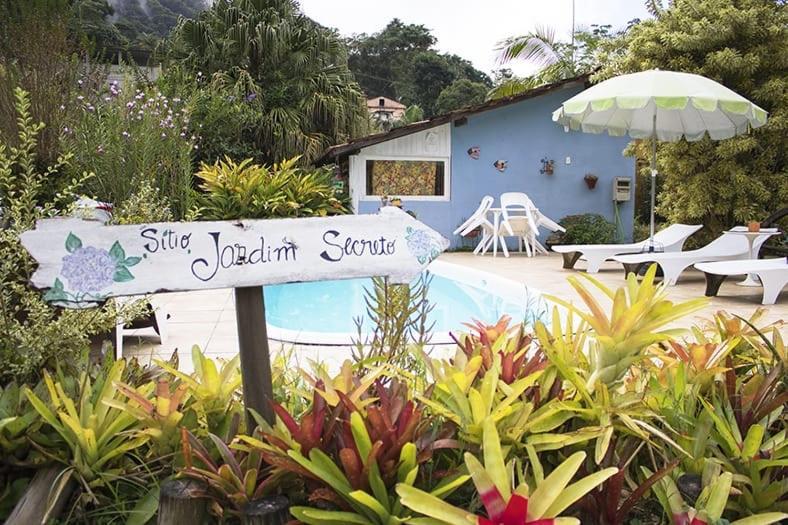 Pousada Sitio Jardim Secreto Терезополис Экстерьер фото